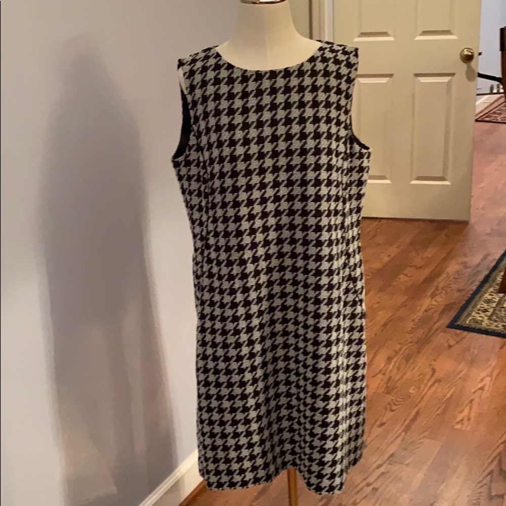 Tahari houndstooth dress size 12!
